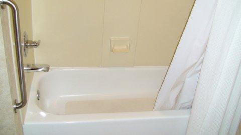 Quality & Decatur - Atlanta East Hotel 3*