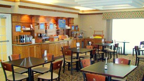 Hotel Quality & Decatur - Atlanta East 3*