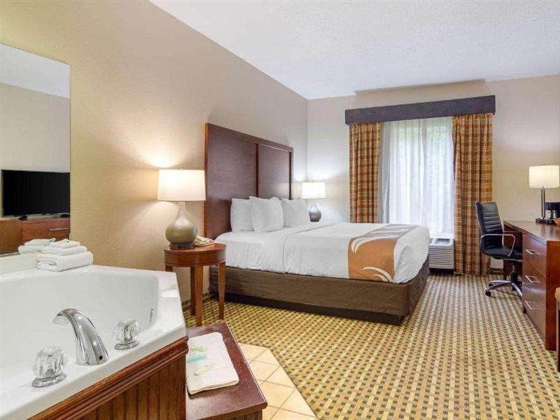 Hotel Quality & Decatur - Atlanta East