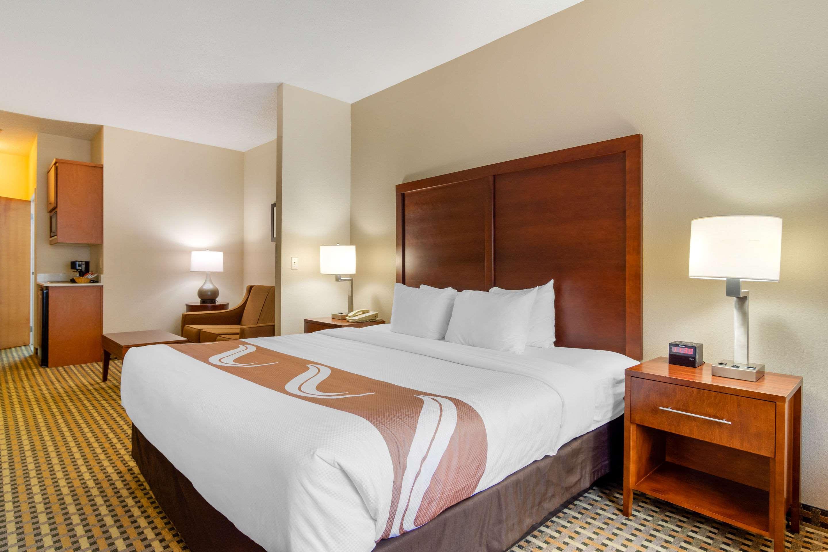 Quality & Decatur - Atlanta East Hotel 3*