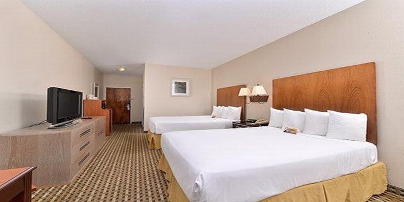 Hotel Quality & Decatur - Atlanta East 3*