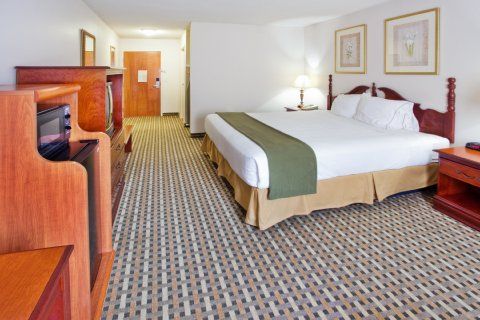 Quality & Decatur - Atlanta East Hotel 3*